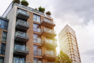 Dumax Real Estate Broker