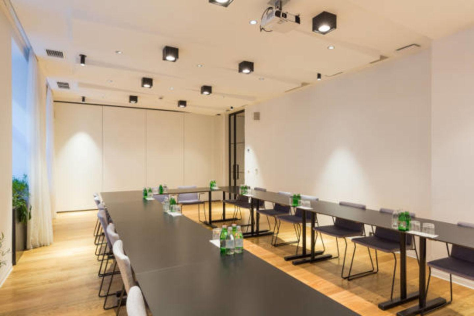 North Hall 1B ​Conference rooms