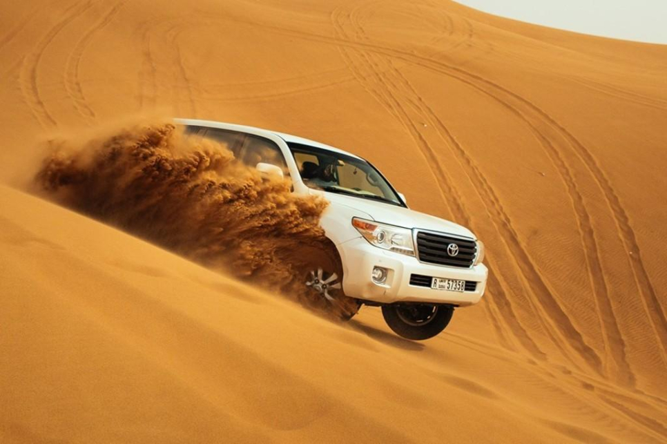 Desert Crescent Tourism