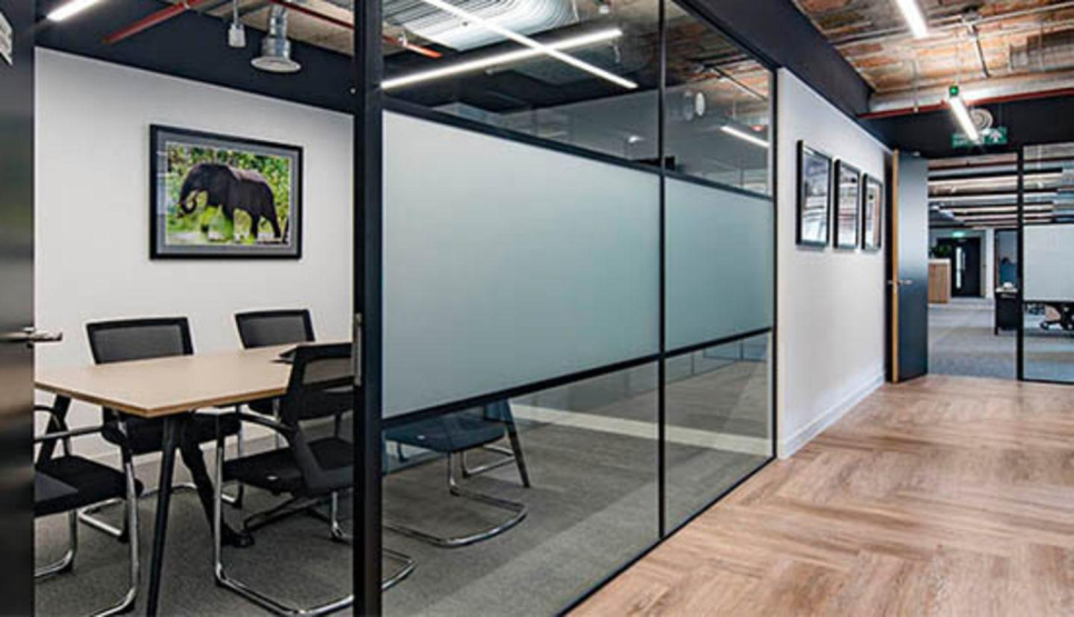 Highmoon Office Furniture