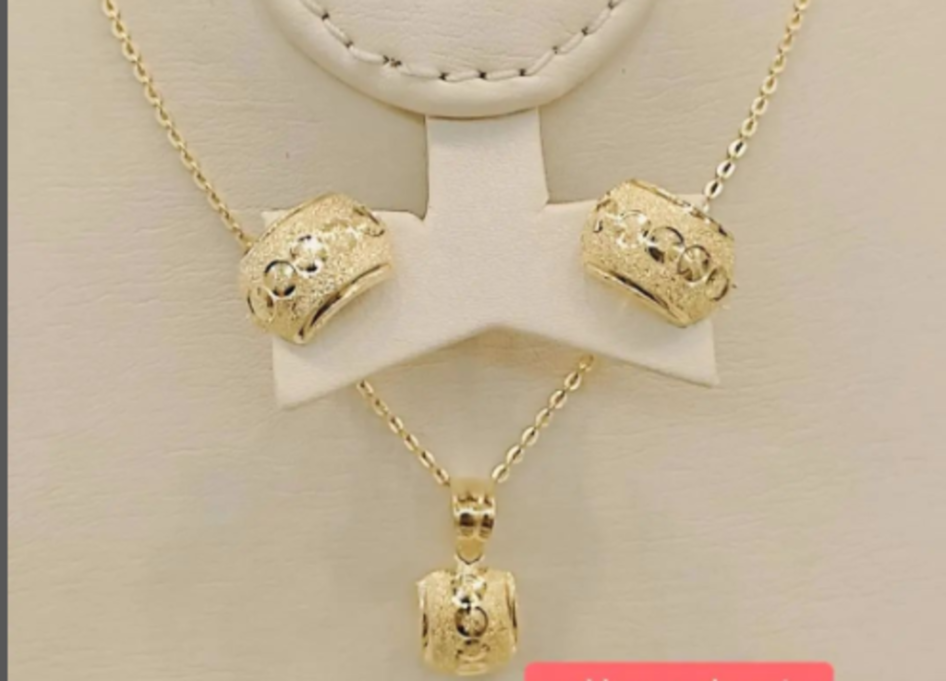 Evora Gold Jewellery