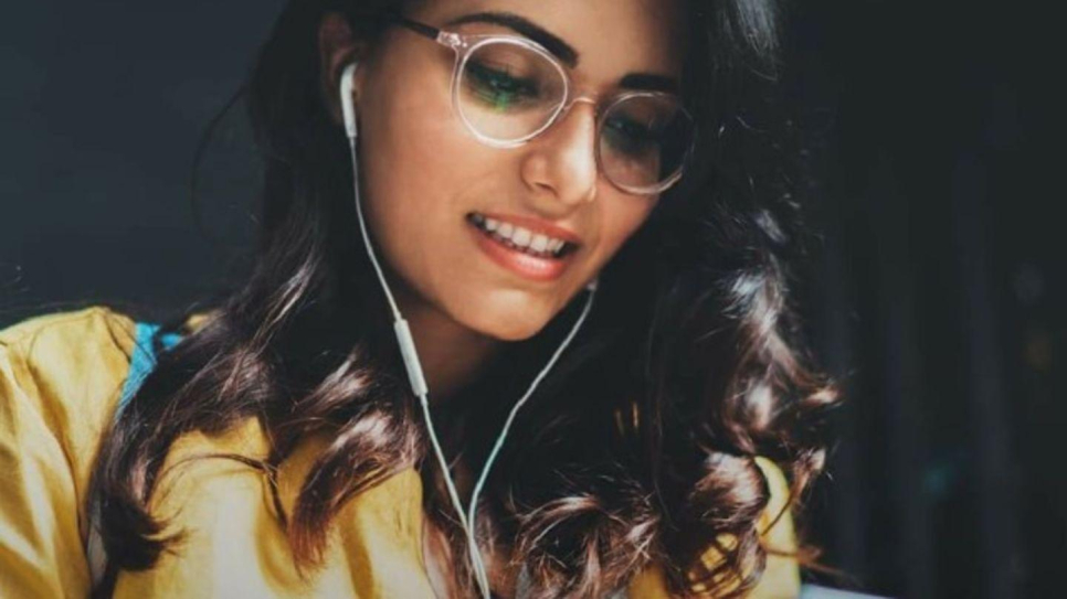 Eye Conic Opticals