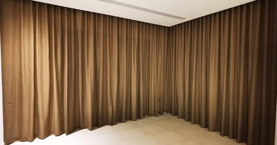 Malik Al Bait Curtains Preparing