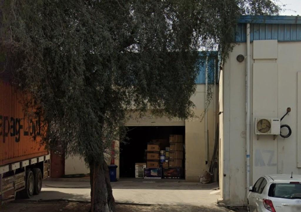Azhr Al Madina Warehouse