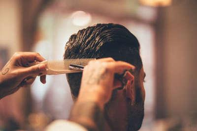 Good-luck Men Saloon
