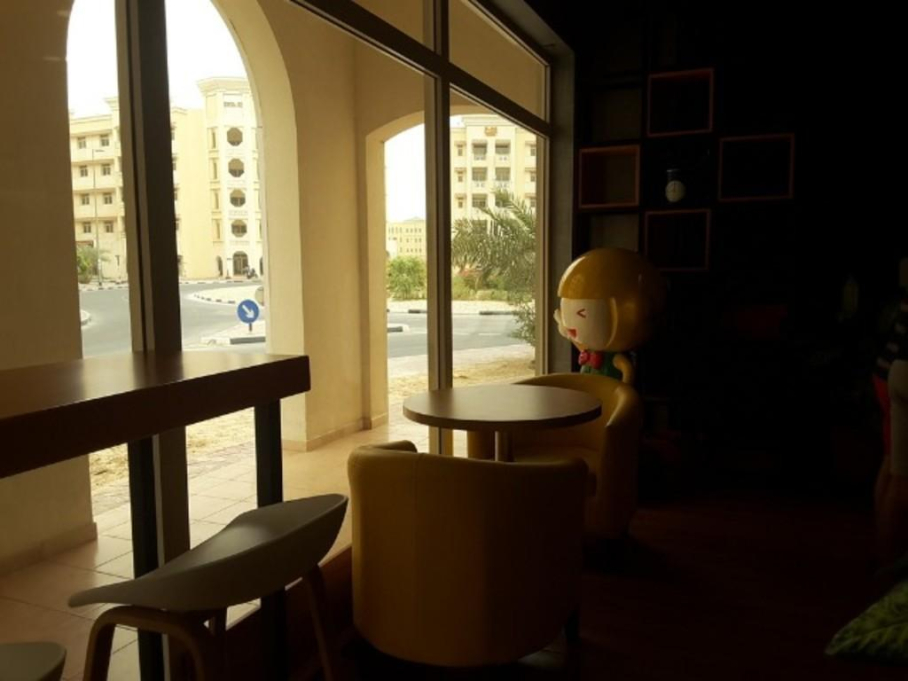 Happy Lemon Coffee Shop