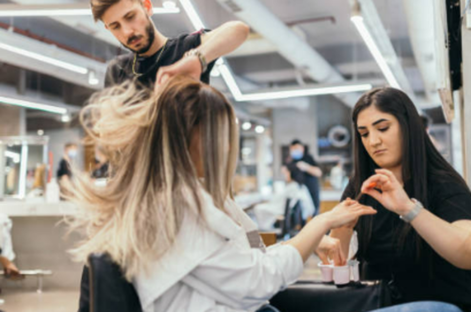 Al Mazher Al Jazab Beauty Saloon