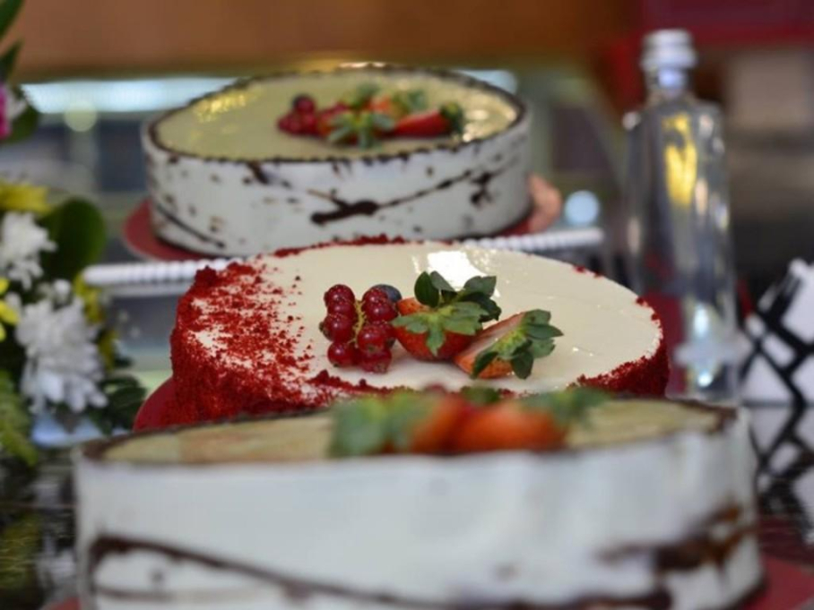 Cream & Butter Bakery