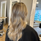 Dore Ladies Salon