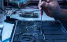 Uae Technician