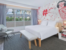 Radisson Red Hotel