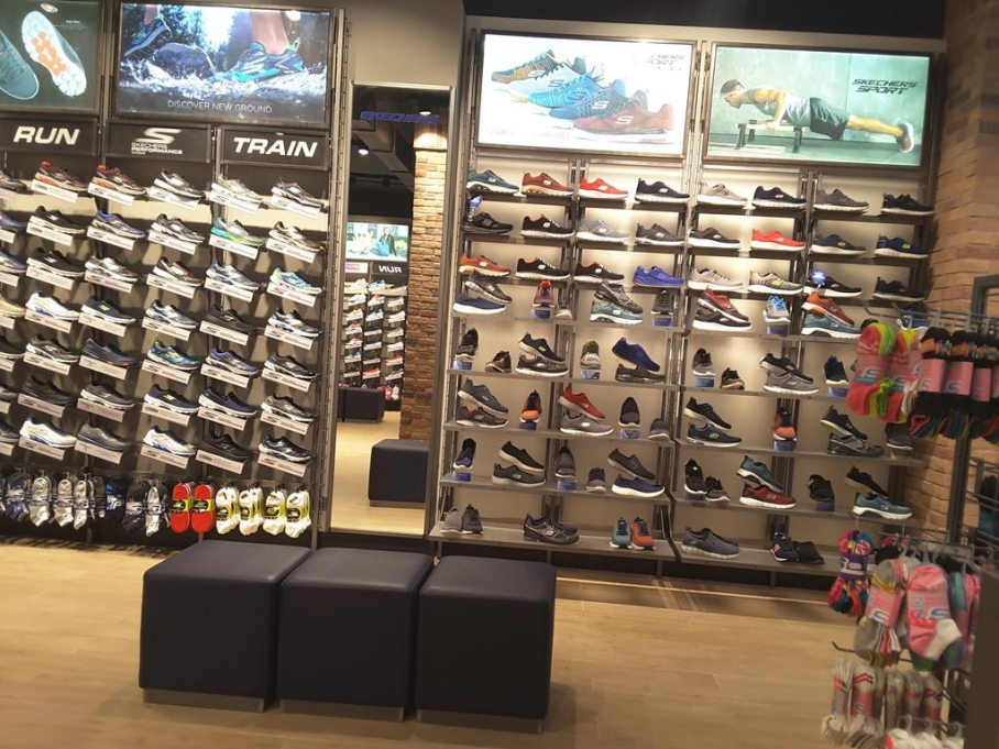 Skechers