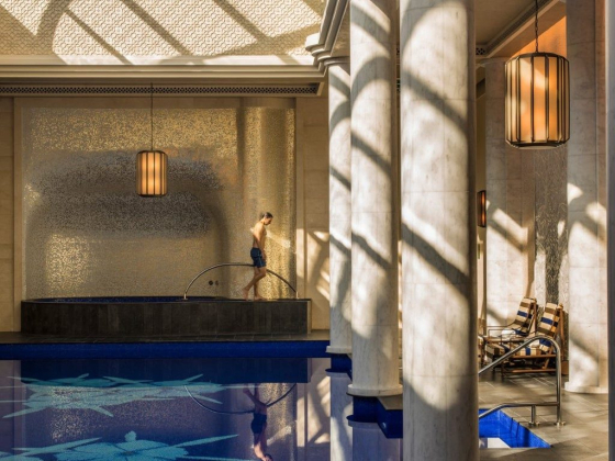 Four Seasons Hotel