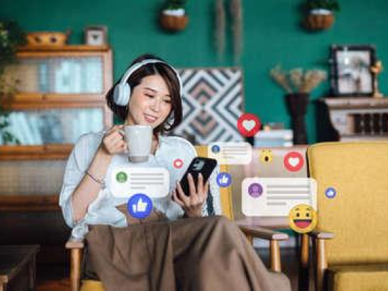Universal Sign Advertising Requisites Trading