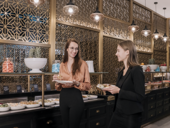 Eat & Meat Restaurant