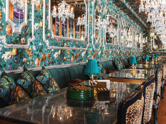 Yara Restaurant & Cafe