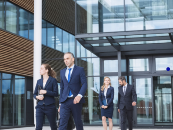 E C H Business Men Services