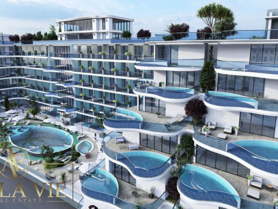 Ce La Vie Real Estate