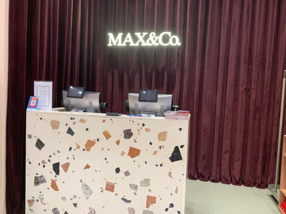 Max & Co