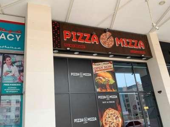 Pizza Mizzza Restaurant