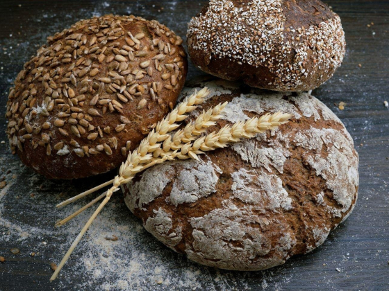 Zahrat Albustan Bakery