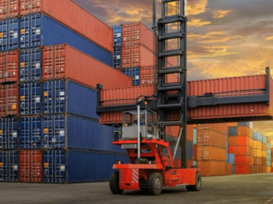 Container Hub Trading
