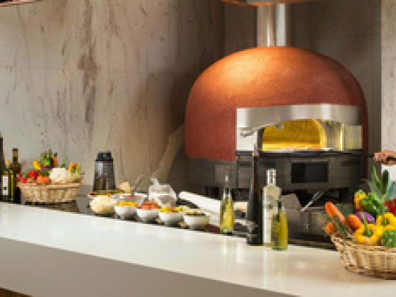 M1 ​restaurant