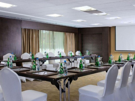 Shekha Meeting Room