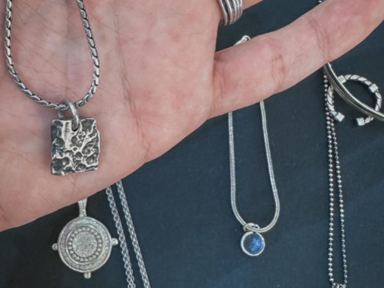 D D V Jewellery