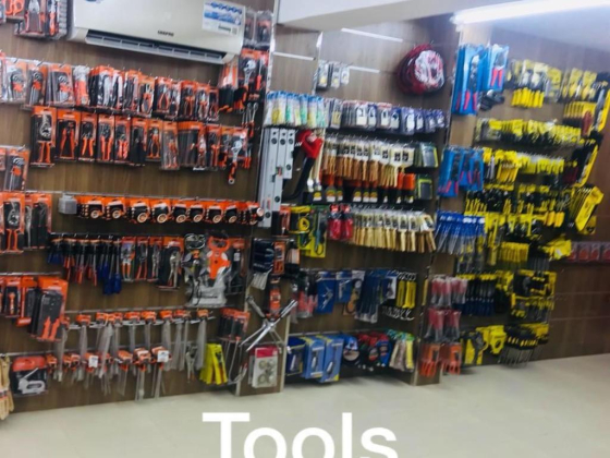 Al Qamar Al Laamea Building Materials Trading