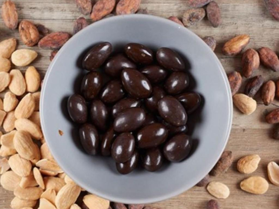 Al Wadi Al Ahmar Nuts & Sweets