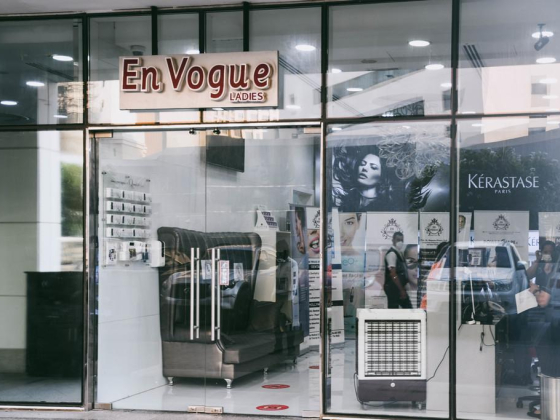 En Vogue Beauty Center, JBR