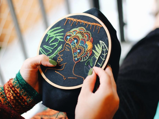 Glamour Stitch Trading