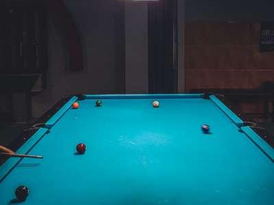 Seven Degree Billiard & Pool Room