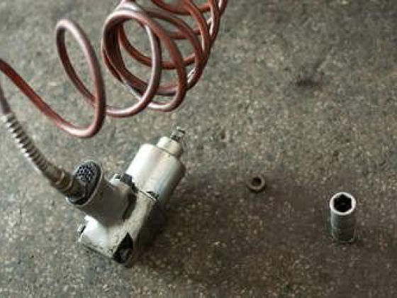Dad Ala Auto Repairing Garage