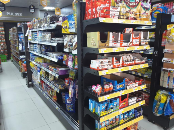 Yes Four Minimart