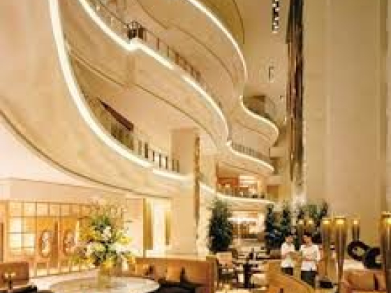 Shangri-la Hotel