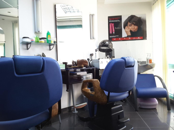 Elio"s Salon