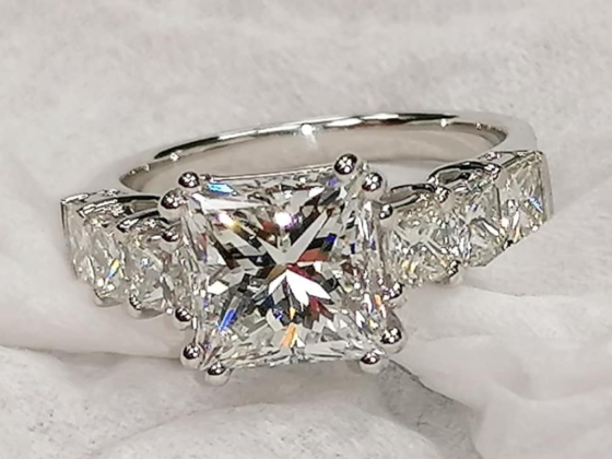 Level Jewellery