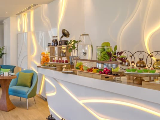 Club Lounge Cafe