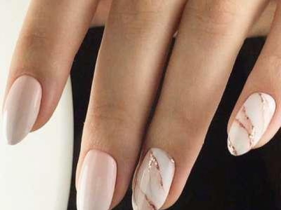 Shimmer & Shine Salon