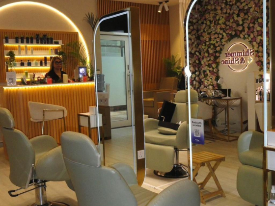 Shimmer & Shine Salon