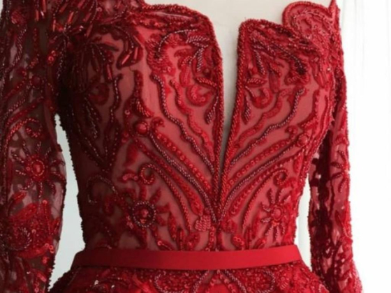 Dentelle Haute Couture