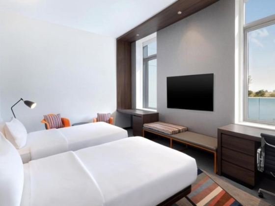Aloft Al Mina Hotel