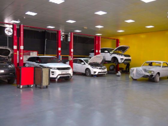 Amf Auto Garage L.l.c