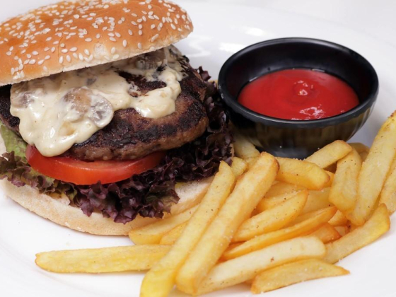 Elements Gaming Cafe & Restaurant