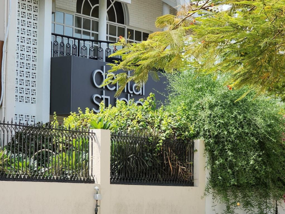 Dental Studio