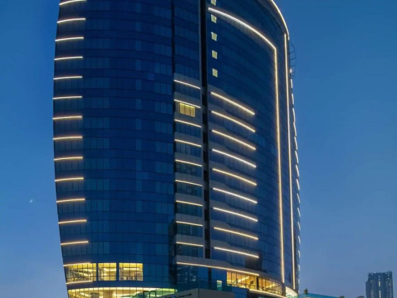 Radisson Blu Hotel Dubai Canal View