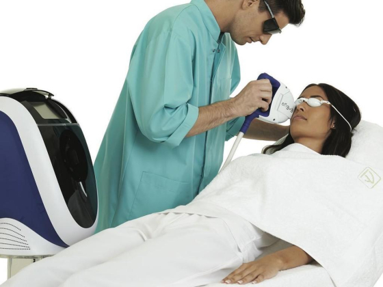 Professor Sakla Spanish Eye Clinic