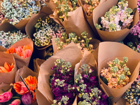 Azalee​ Flower Boutique